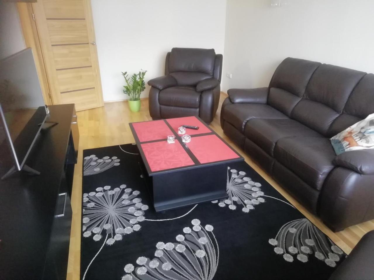 Justinos Apartamentai Panevezyje Panevėžys Exterior foto